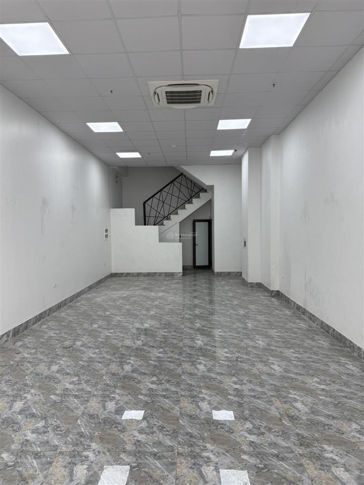 Cho thuê lâu dài shophose 4 tầng đông anh, khối đế toà eurowindow river park