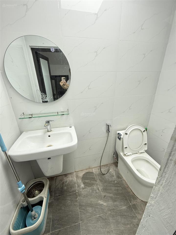Cho thuê lâu dài shophose 4 tầng đông anh, khối đế toà eurowindow river park