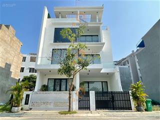 Cho thuê tòa nhà văn phòng ngay bát nàn  thạnh mỹ lợi 10*18m, hầm 4 tầng thang máy 90 triệu/tháng