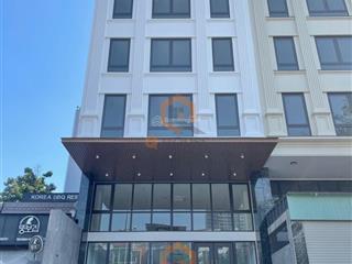 Cho thuê tòa nhà "mới" trương văn bang 1000m2, hầm 7 tầng suốt, thang máy, chỉ 200 triệu/tháng