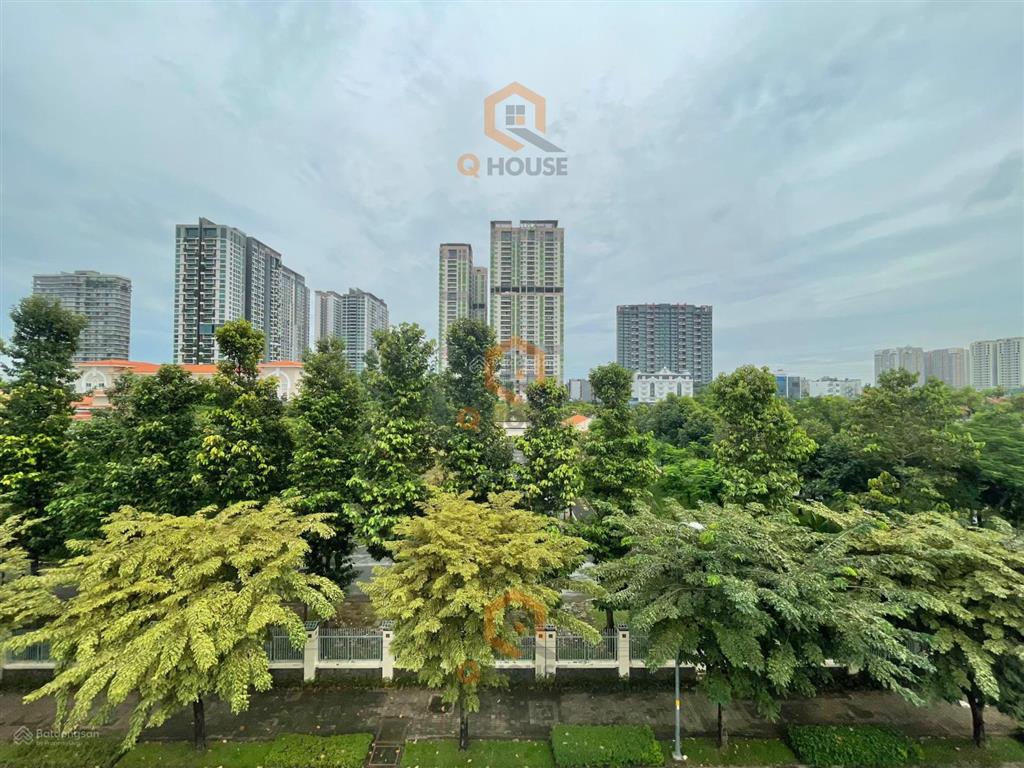 Tòa nhà "mới" 1000m2 ngay trương văn bang thạnh mỹ lợi, hầm 7 tầng suốt thang máy, 160 triệu/tháng