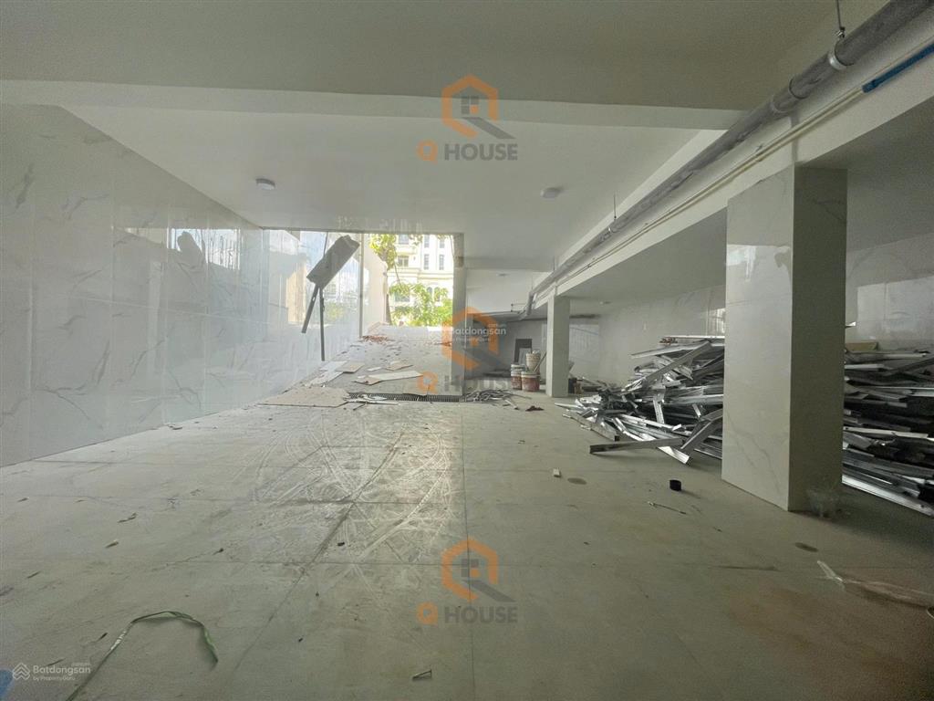 Tòa nhà "căn góc" ngay nguyễn văn kỉnh p. thạnh mỹ lợi 7.25m*20m, hầm 6 tầng thang máy, 150 tr/th