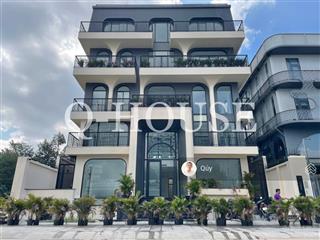 Tòa nhà "mới" trung tâm p.thạnh mỹ lợi 16.2m*20m, hầm, 5 tầng suốt, thang máy, 385 triệu/tháng