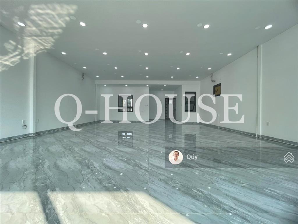 Tòa nhà văn phòng ngay nguyễn văn kỉnh p. thạnh mỹ lợi 8*20m, 3 tầng suốt, 85 triệu/tháng