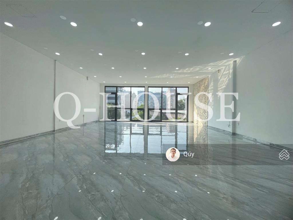 Tòa nhà văn phòng ngay nguyễn văn kỉnh p. thạnh mỹ lợi 8*20m, 3 tầng suốt, 85 triệu/tháng