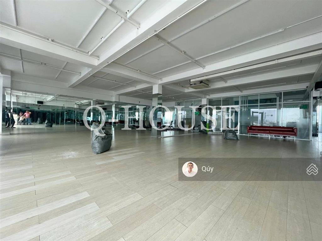 Tòa nhà 1500m2 mặt tiền vườn lài 12m*20m, hầm, 7 tầng suốt, thang máy, 250 triệu/tháng