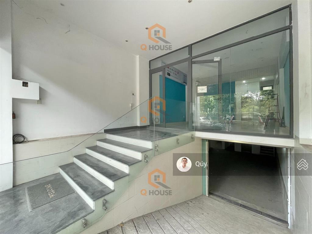 Tòa nhà mặt tiền trần não 5*20m, hầm, 5 tầng suốt, thang máy, giá chỉ 75 triệu/tháng