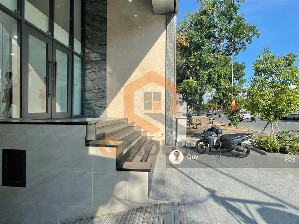 Tòa nhà "mới 100%" mặt tiền trương văn bang p. thạnh mỹ lợi 8m*20m, hầm, 7 tầng suốt, thang máy