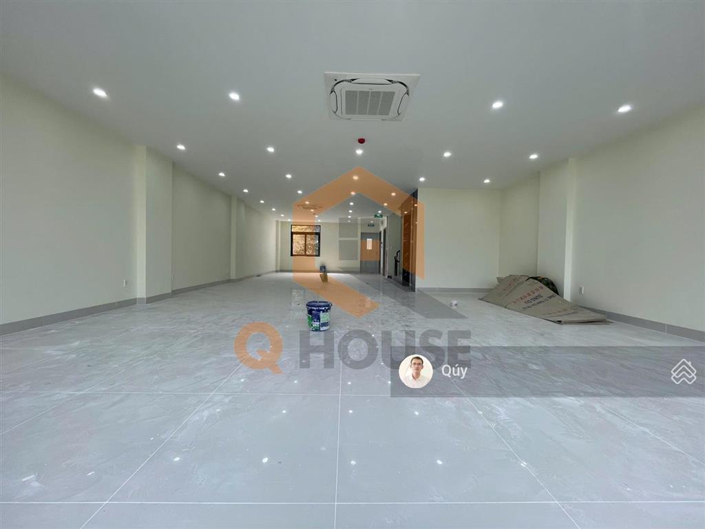 Cho thuê tòa nhà "mới" 1000m2 nguyễn thanh sơn 8*20m hầm 7 tầng suốt, thang máy, 160 triệu/tháng