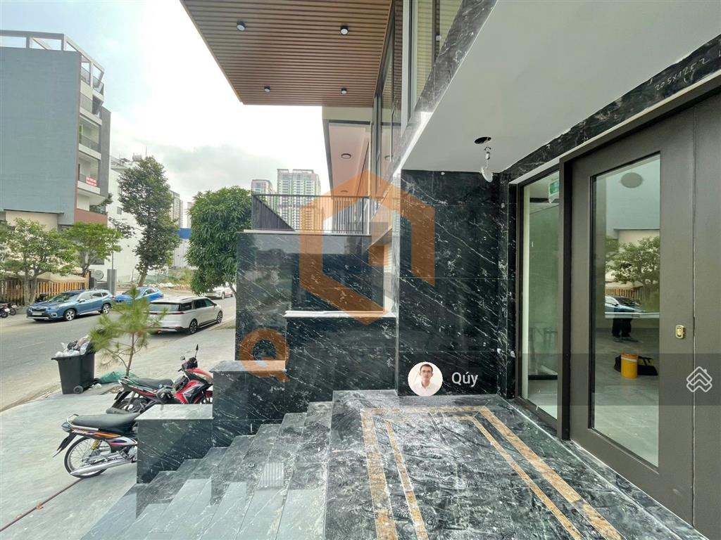 Cho thuê tòa nhà "mới" 1000m2 nguyễn thanh sơn 8*20m hầm 7 tầng suốt, thang máy, 160 triệu/tháng