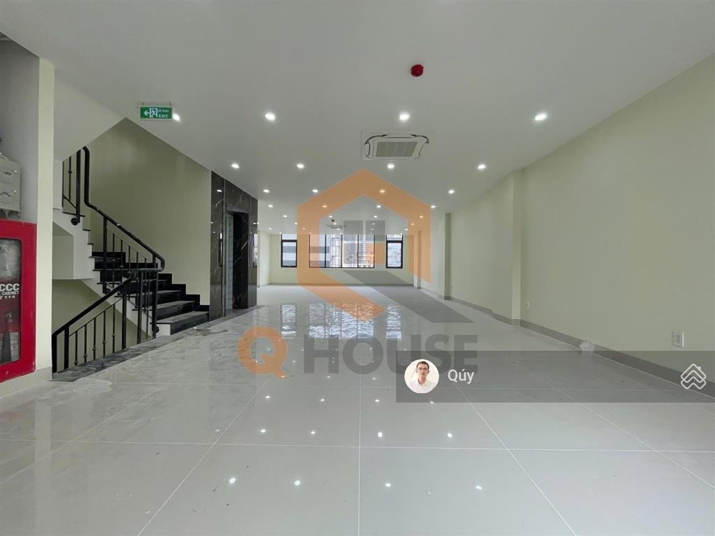 Cho thuê tòa nhà "mới" 1000m2 nguyễn thanh sơn 8*20m hầm 7 tầng suốt, thang máy, 160 triệu/tháng