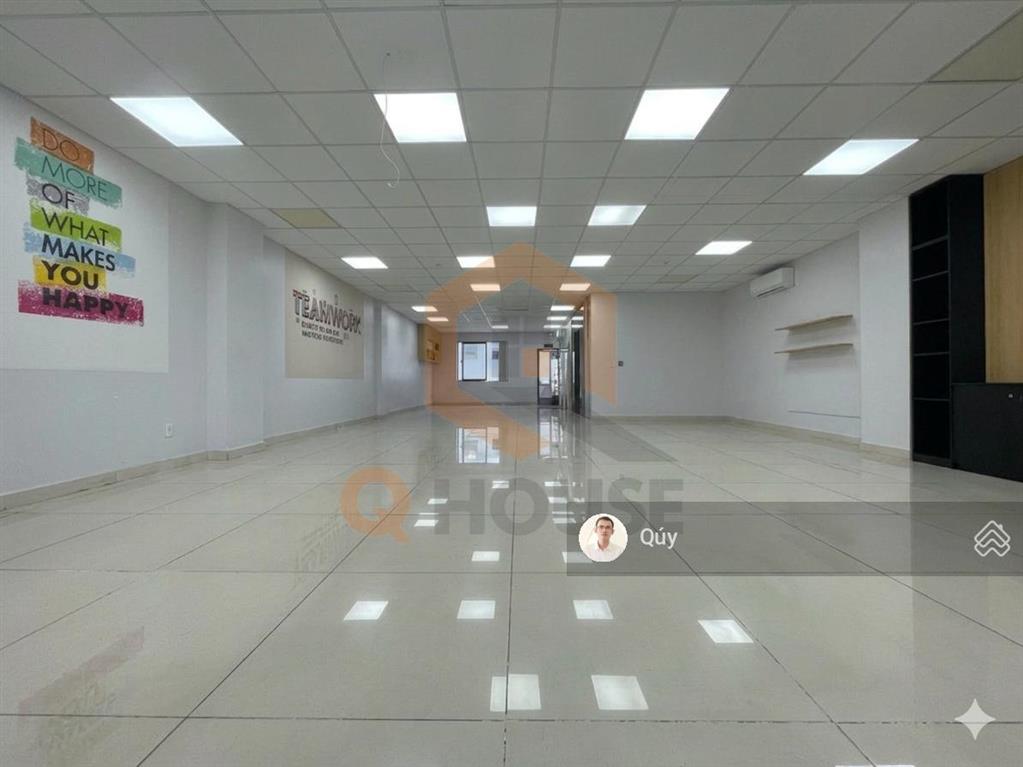 Tòa nhà ngay trần não  lương đình của 8m*23m, hầm, 5 tầng suốt, thang máy, st, 125 triệu/tháng