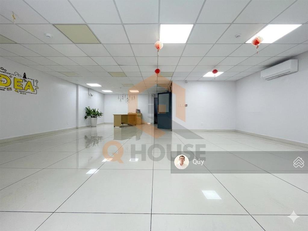 Tòa nhà ngay trần não  lương đình của 8m*23m, hầm, 5 tầng suốt, thang máy, st, 125 triệu/tháng