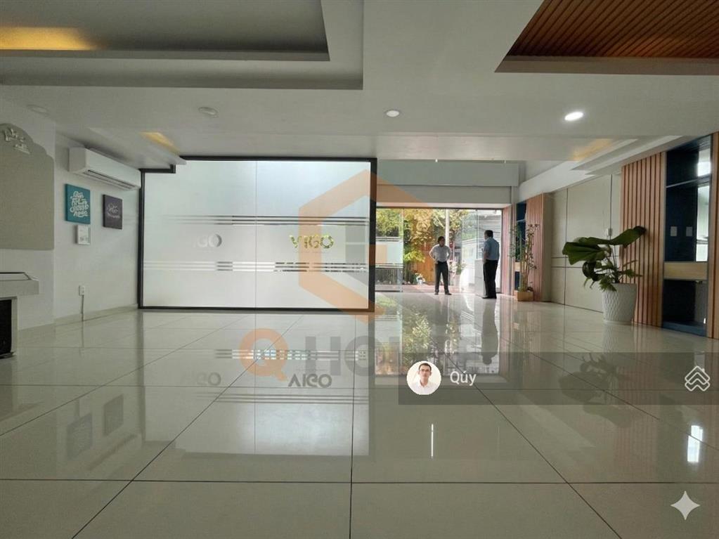 Tòa nhà ngay trần não  lương đình của 8m*23m, hầm, 5 tầng suốt, thang máy, st, 125 triệu/tháng
