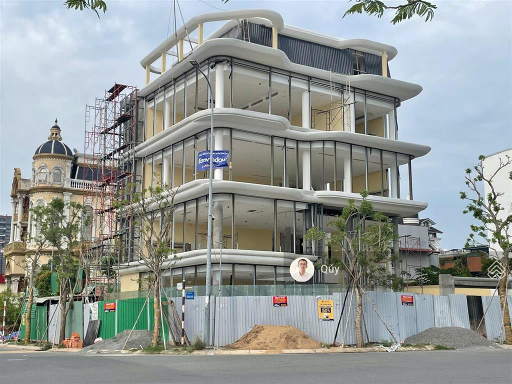Tòa nhà "mới  góc" mặt tiền sông trần qúy kiên  thạnh mỹ lợi 16.5*20m, hầm 5 tầng suốt thang máy