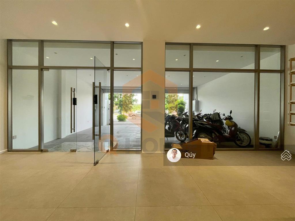 Tòa nhà "mới  hiện đại" đường nguyễn hoàng an phú  an khánh 8*20m, 4 tầng, thang máy, 120 tr/th