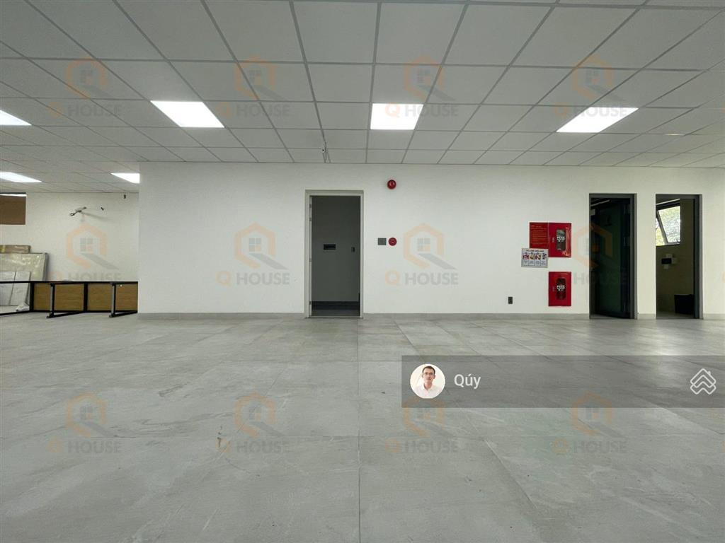 Cho thuê tòa nhà "mới" 1000m2 nguyễn văn kỉnh 8m*20m hầm 7 tầng suốt, thang máy, 155 triệu/tháng