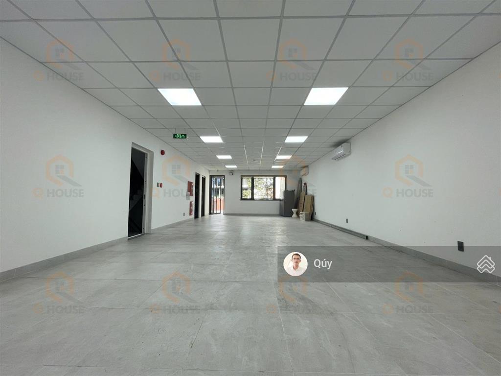 Cho thuê tòa nhà "mới" 1000m2 nguyễn văn kỉnh 8m*20m hầm 7 tầng suốt, thang máy, 155 triệu/tháng