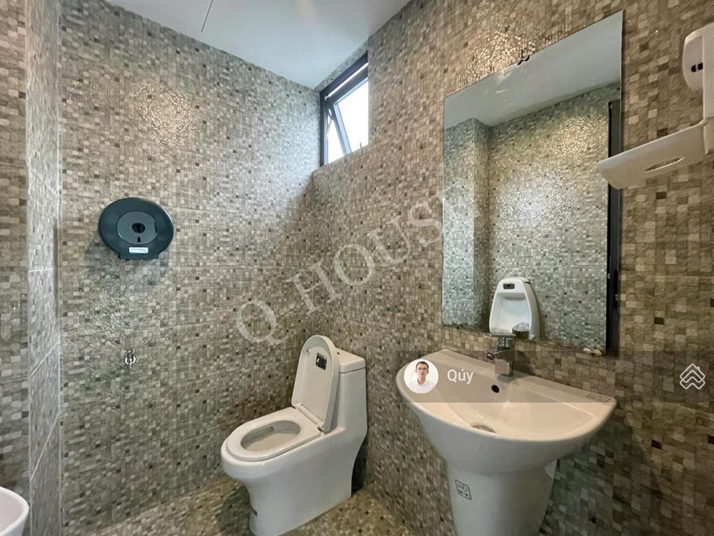 Tòa nhà văn phòng "căn góc" p. an phú 6.4m*18m, hầm, 4 tầng suốt, thang máy, 55 triệu/tháng