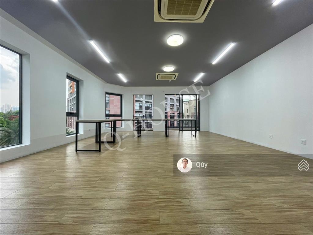 Tòa nhà văn phòng "căn góc" p. an phú 6.4m*18m, hầm, 4 tầng suốt, thang máy, 55 triệu/tháng