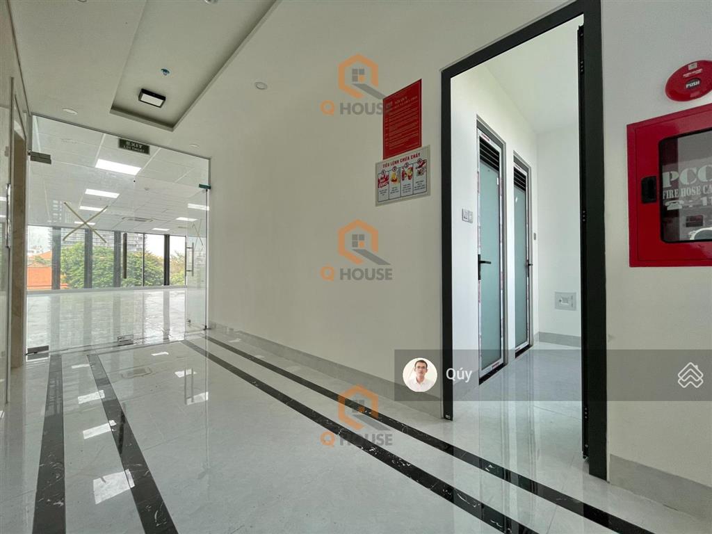 Tòa nhà "mới" mặt tiền trương văn bang 16x20m, hầm, 7 tầng suốt, thang máy, 450 triệu/tháng