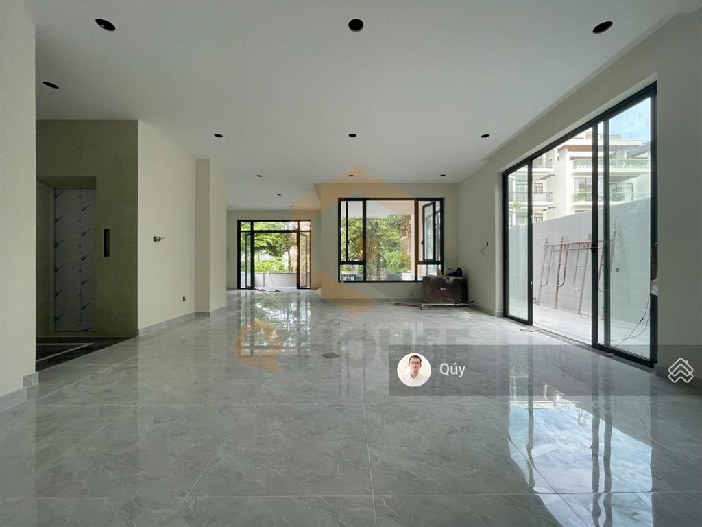 Tòa nhà "mới" saigon mystery villas 12*18m, hầm, 3 lầu, sân thượng, 100 triệu/tháng