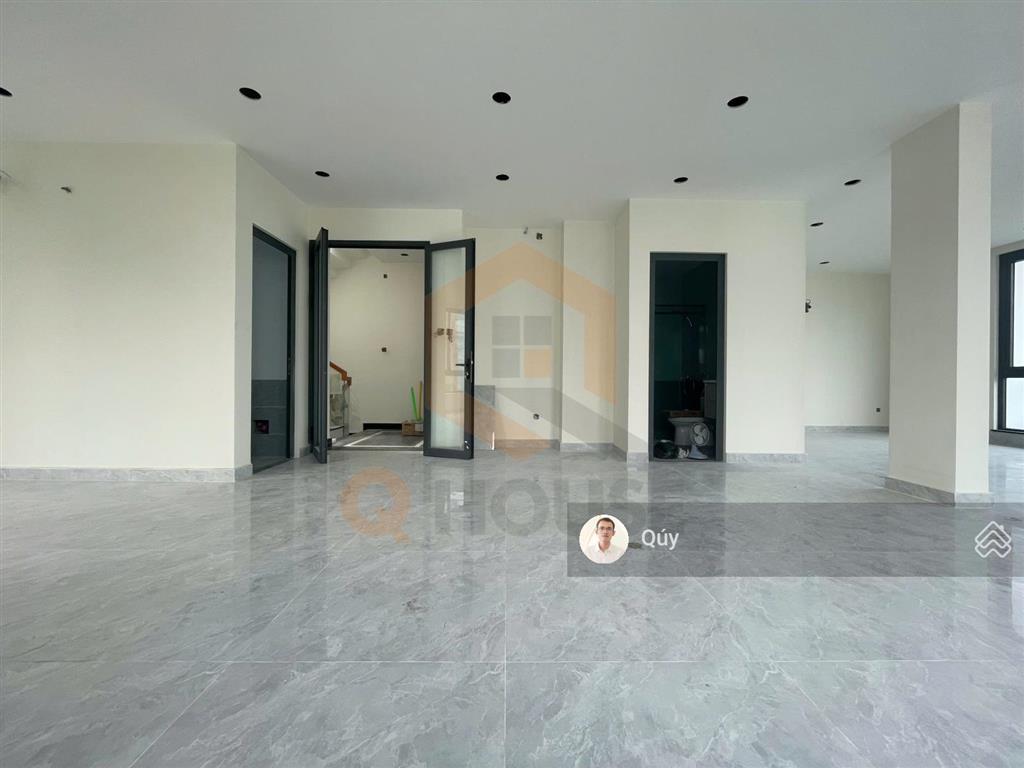 Tòa nhà "mới" ngay bát nàn  trung tâm thạnh mỹ lợi 12m*18m, hầm 3 lầu, sân thượng, 100 triệu/tháng