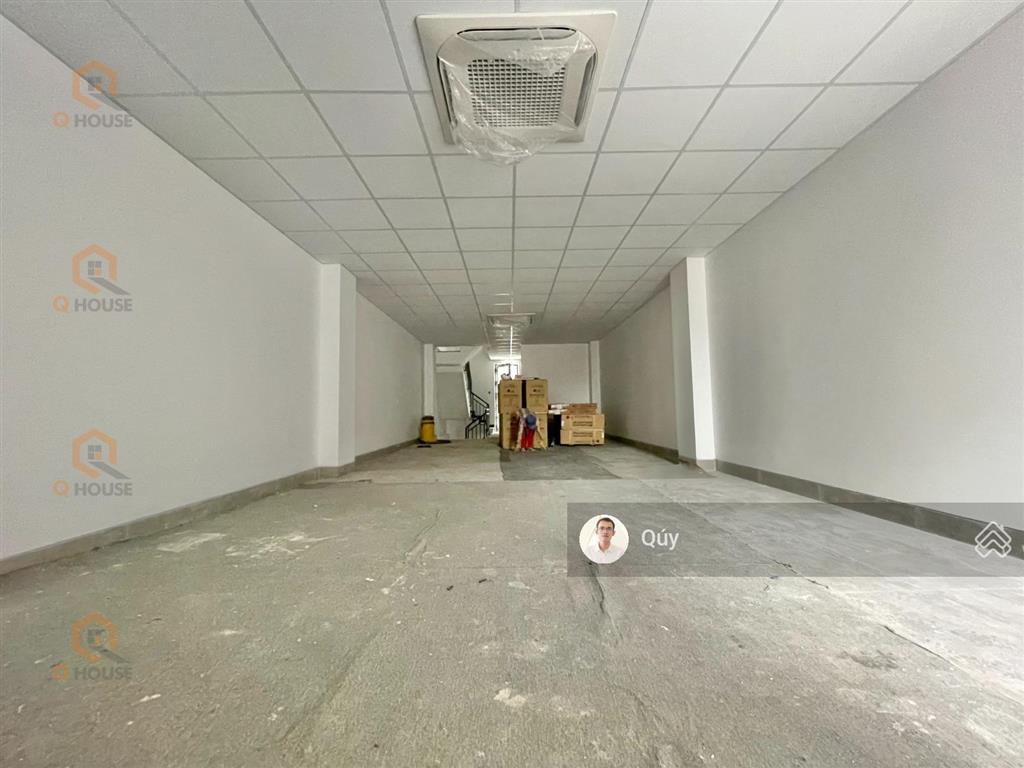 Cho thuê nhà "mới" mặt tiền trương văn bang 5m*22m, hầm, 6 tầng suốt, thang máy, 70 triệu/tháng