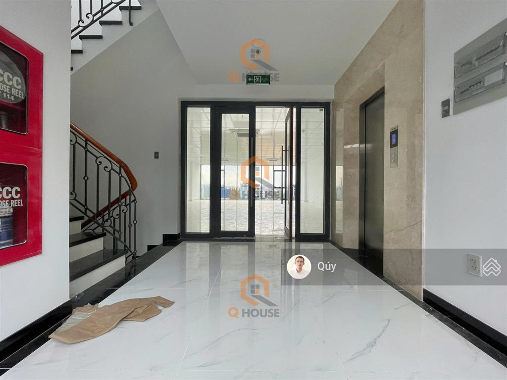 Tòa nhà "mới 100%" mặt tiền trương văn bang p. thạnh mỹ lợi 8m*20m, hầm, 7 tầng suốt, thang máy