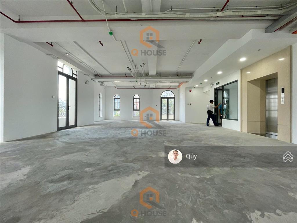 Cho thuê tòa nhà "mới" trung tâm thạnh mỹ lợi 16m*20m, hầm, 5 tầng, thang máy, 250 triệu/tháng