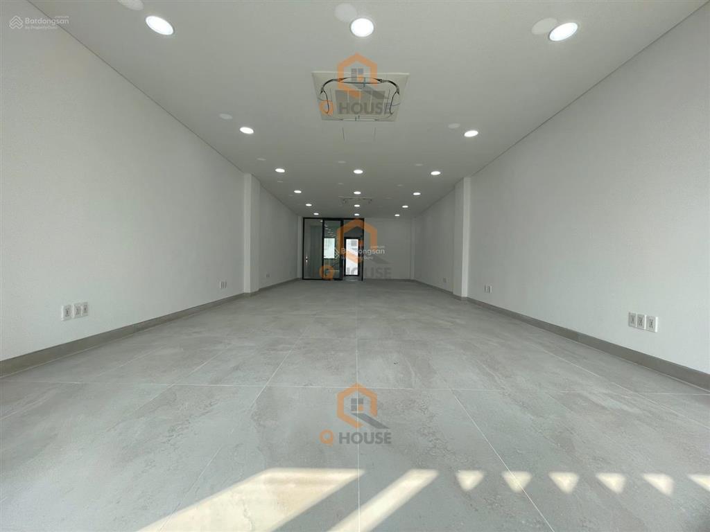 Tòa nhà "mới" an phú an khánh gần lương đình của 5*20m, hầm, 4 tầng suốt, thang máy, 80 triệu/tháng