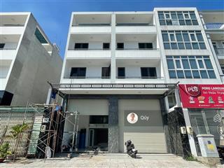 Tòa văn phòng an phú  an khánh 10m*20m, 5 tầng, 10 phòng, 8wc, thang máy, 100 triệu/tháng