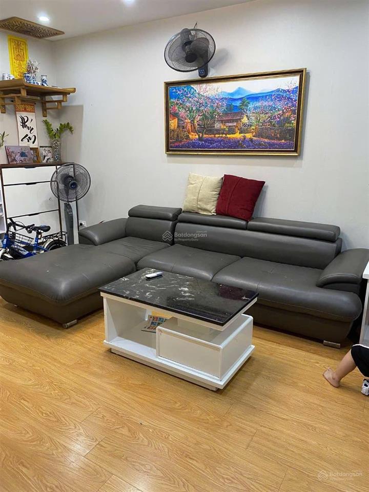 Chính chủ giảm giá bán nhanh căn 2pn tứ hiệp plaza giá chỉ hơn 4,5 tỷ sổ hồng chính chủ