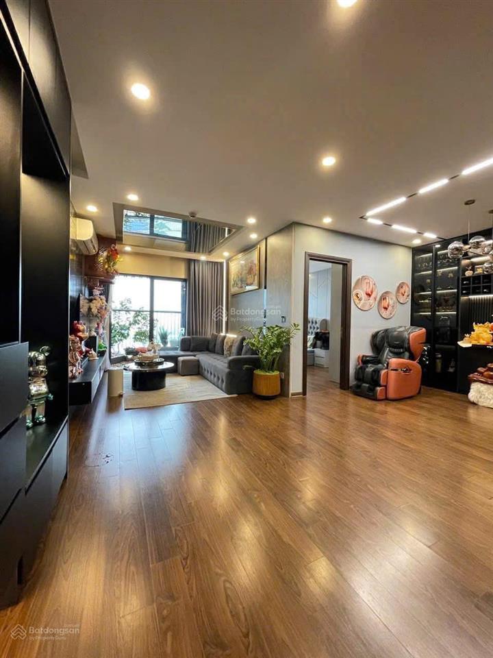 Cần bán nhanh giá hợp lý căn 2pn 74m2 nội thất đầy đủ, sổ hồng chính chủ  kđt hồng hà eco
