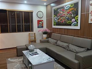 Chính chủ bán căn 3pn giá chỉ 5,8 tỷ đầy đủ nội thất làm rất tâm huyết tỉ mỉ. nhà đã có sổ.