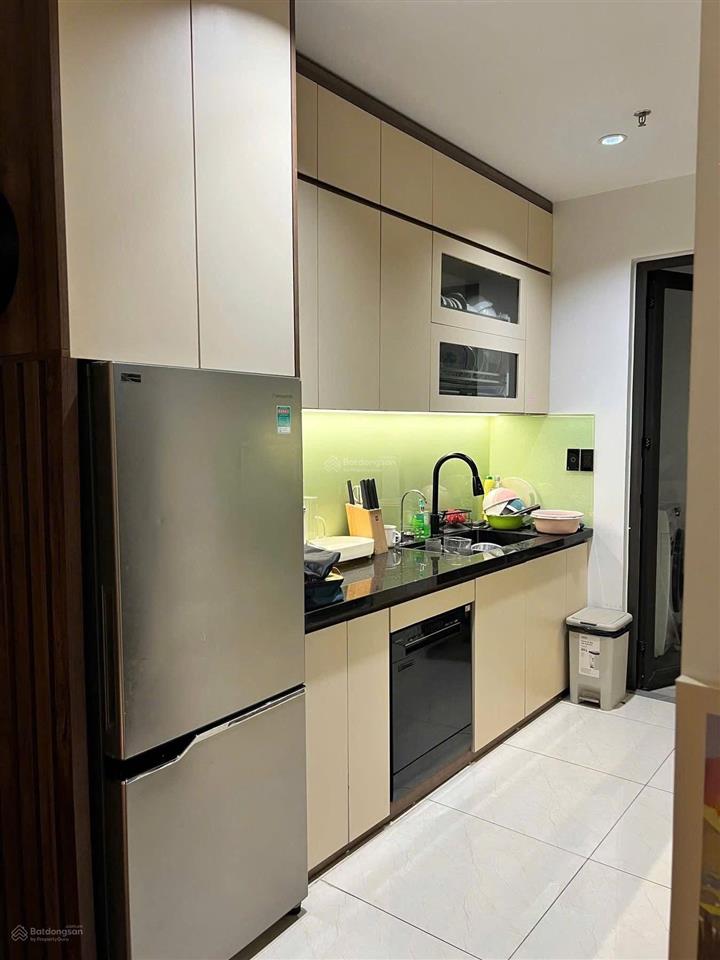 Chính chủ cần bán nhanh căn 2pn 64m2 đầy đủ nội thất, đã có sổ. giá 4,7 tỷ ở tecco diamond