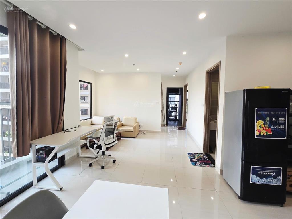 Bán nhanh căn 2pn+ 69m2  giá chỉ 3,15 tỷ  sổ sẵn, view rất thoáng  vinhomes grand park