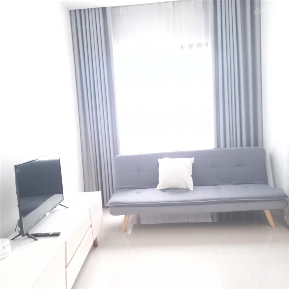 Bán căn 2pn+ 69m2 giá tốt chỉ 3tỷ full nội thất, nhà đón gió rất tốt rainbow vinhomes grand park