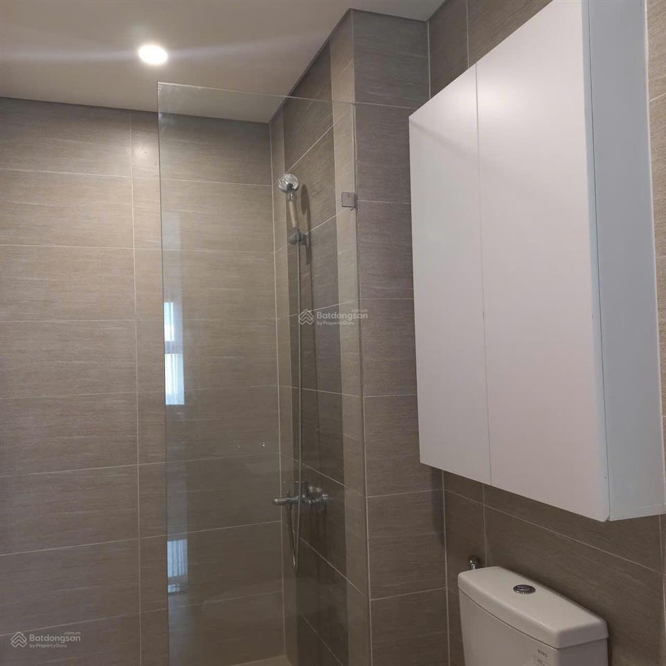 Bán căn 2pn+ 69m2 giá tốt chỉ 3tỷ full nội thất, nhà đón gió rất tốt rainbow vinhomes grand park