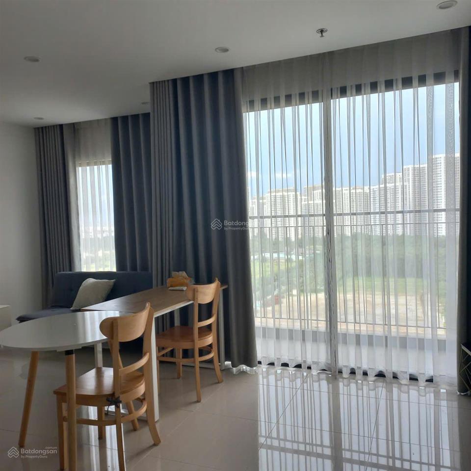 Bán căn 2pn+ 69m2 giá tốt chỉ 3tỷ full nội thất, nhà đón gió rất tốt rainbow vinhomes grand park