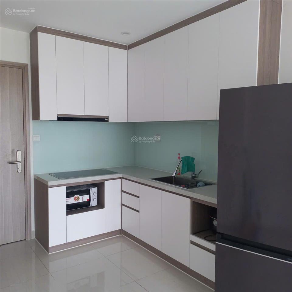 Bán căn 2pn+ 69m2 giá tốt chỉ 3tỷ full nội thất, nhà đón gió rất tốt rainbow vinhomes grand park