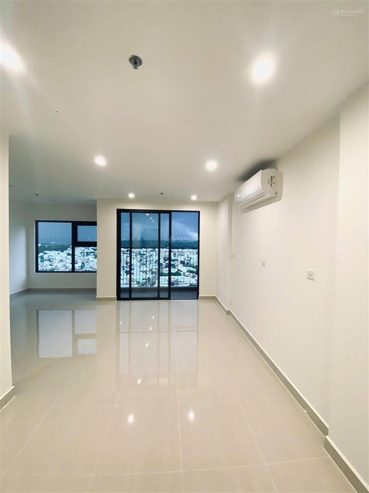 Căn góc 2pn + 69m2 giá rất tốt bên rainbow  chỉ 2,85 tỷ đã có sổ hồng