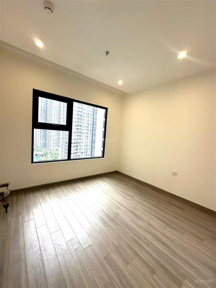 Cần thanh khoản gấp 2pn + 69m2 glory heights, góc 2 view thoáng, tầng trung, giá chỉ 4 tỷ