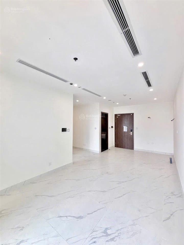 The beverly 1pn+ 54m2 đẹp luôn anh chị ạ, chỉ 3tỷ080 sổ hồng sẵn, hướng đông nam