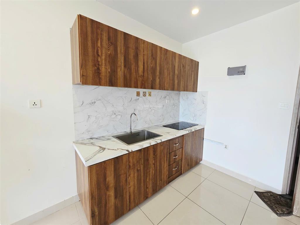 2pn giá chỉ 2,55 tỷ sổ hồng sẵn, nhà đẹp đón gió rất tốt, view thoáng sông tắc, tòa s5 rainbow