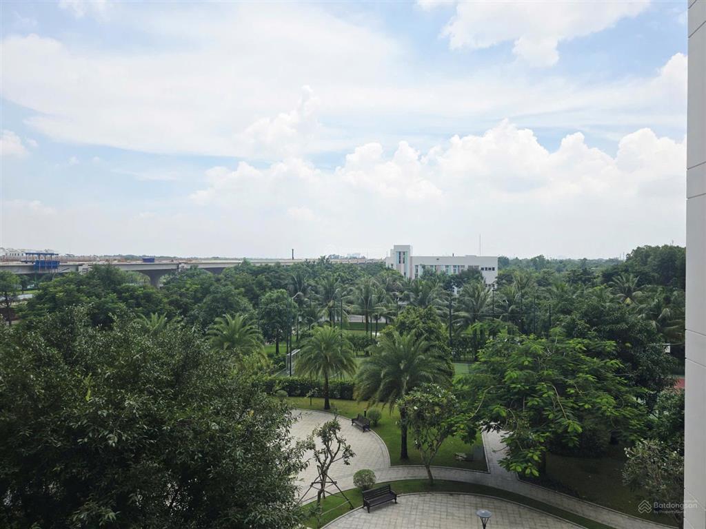 Giá tốt căn 2pn chỉ 2tỷ400 sổ hồng sẵn, hướng view thoáng, phân khu s5 rainbow