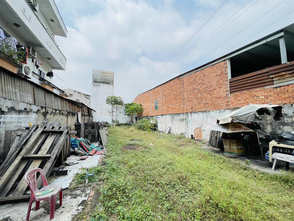 Lô đất mặt tiền đường miếu bình đông, 240.1m2, chỉ 6 tỷ thương lượng mạnh.