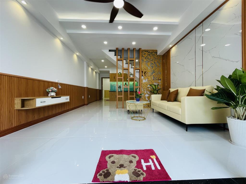 Nhà đường 49, hiệp bình chánh, thủ đức, hẻm xe hơi, có phòng ngủ ở tầng trệt