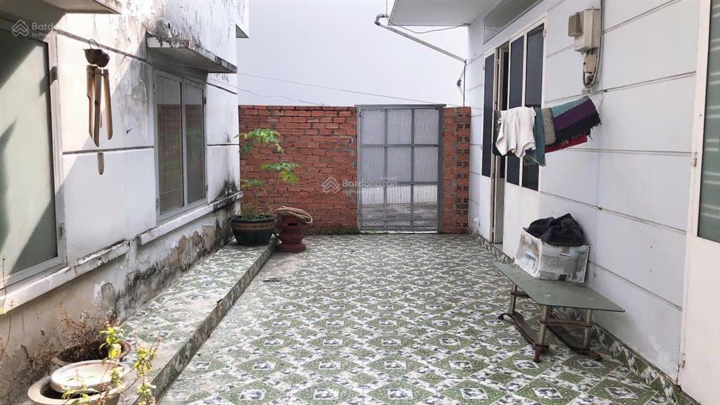 Bán gấp nhà mặt tiền đường nổi bật, linh xuân