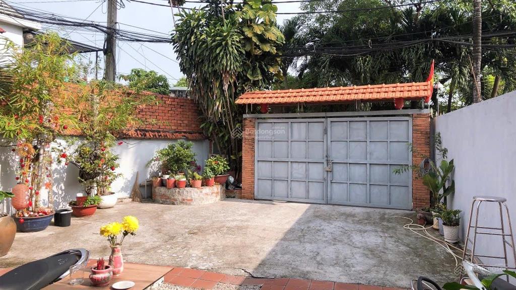 Bán gấp nhà mặt tiền đường nổi bật, linh xuân